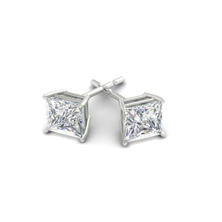 Princess Cut Diamond Stud Earring