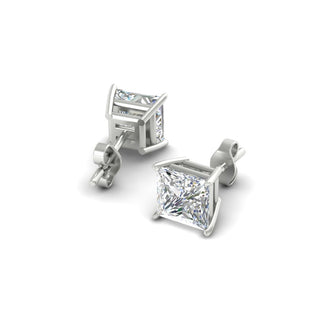 Princess Cut Diamond Stud Earring