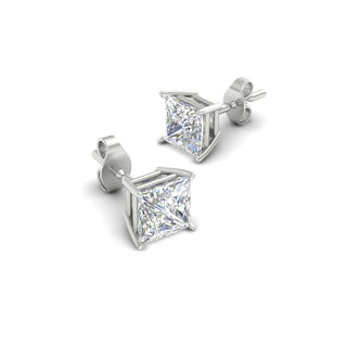 Princess Cut Diamond Stud Earring