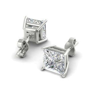 Princess Cut Diamond Stud Earring