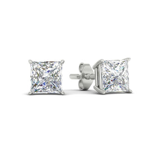 Princess Cut Diamond Stud Earring